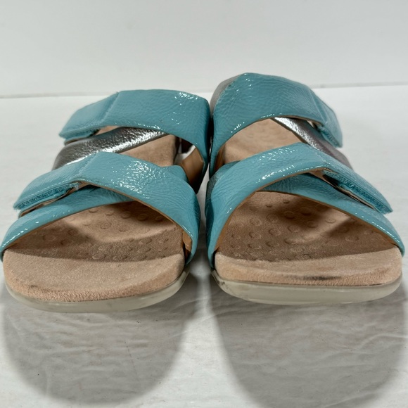 Vionic Hadlie Porcelain Blue Silver Patent Leather Slide Sandals Women's 8.5 - Picture 2 of 11